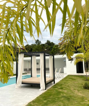 CASA MONTEBELLO CON PISCINA PRIVADA EN LA MESA
